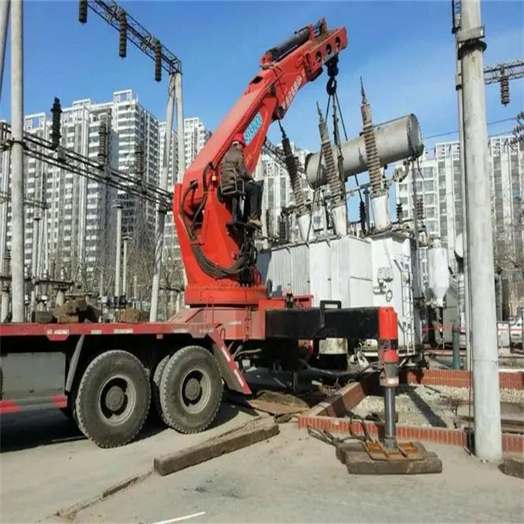 内江就近吊车出租|工地厂房吊装设备租赁|24小时高效响应