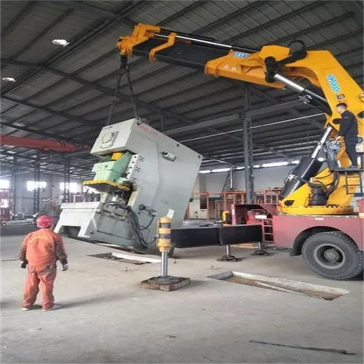 内江80吨折臂吊车出租附近电话