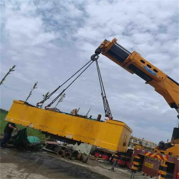 内江随车吊吊集装箱怎么吊